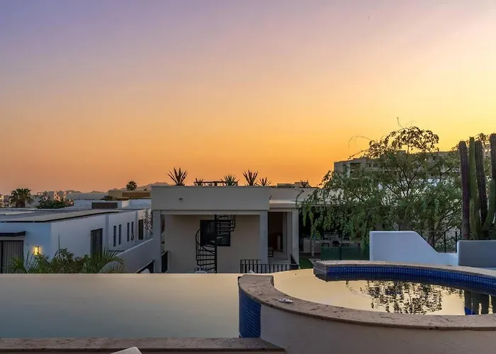 Cactus With Breakfast, Maid, & Concierge Apartamento