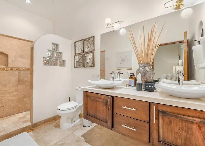 Cactus With Breakfast, Maid, & Concierge Apartamento